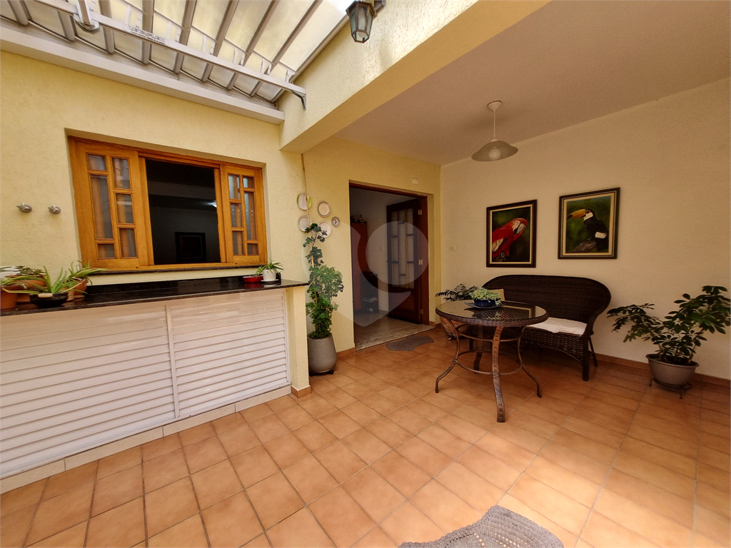 VENDA - Sobrado Jardim França: 135m²  | 3 dormitórios (1 suíte) | 2 vagas | Churrasqueira