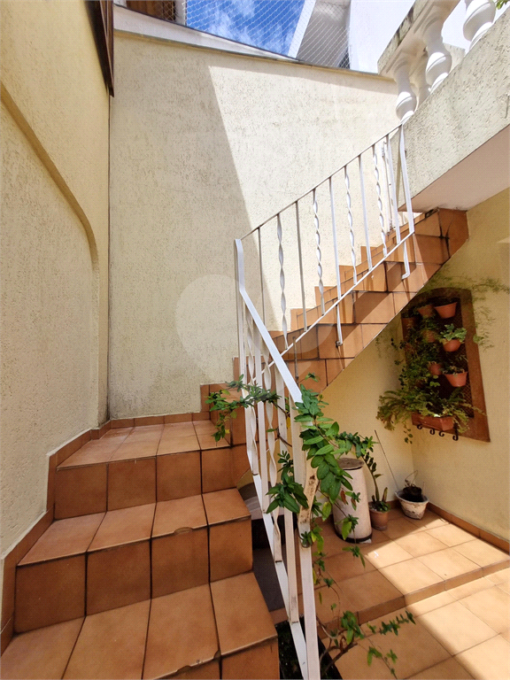 VENDA - Sobrado Jardim França: 135m²  | 3 dormitórios (1 suíte) | 2 vagas | Churrasqueira