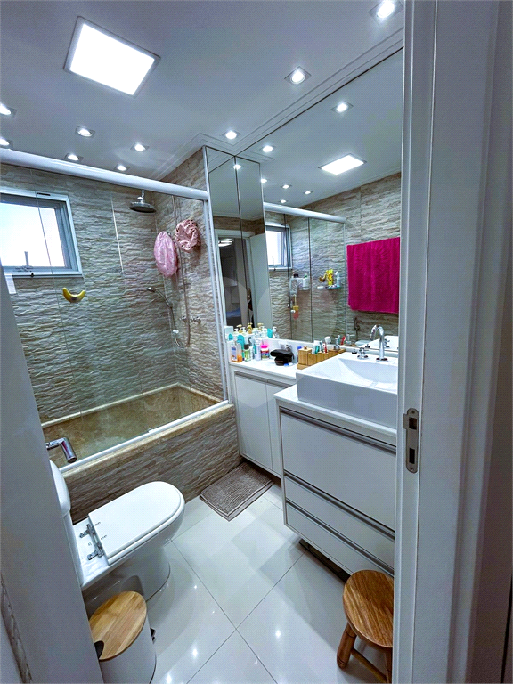 Apartamento a venda no Family, 100 m2 de área util, o lazer mais completo do bairro!