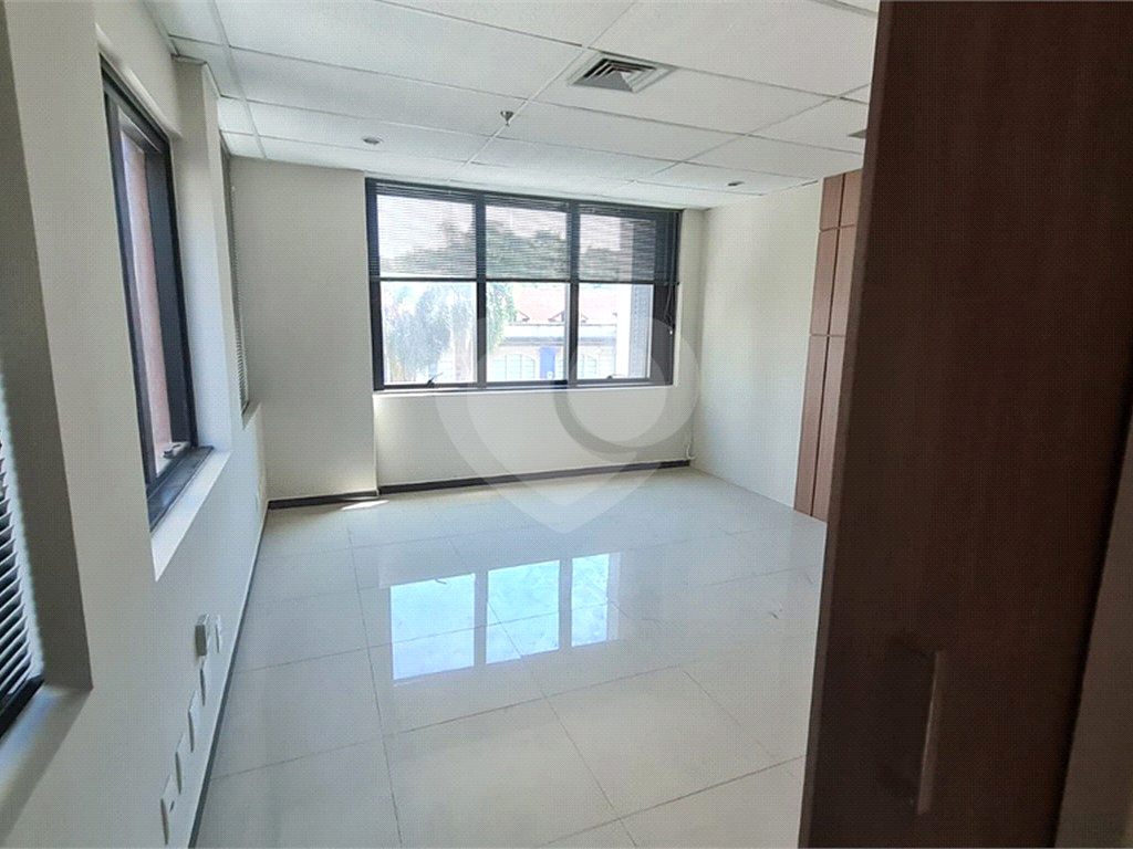 Sala comercial a venda no Jardim Paulista