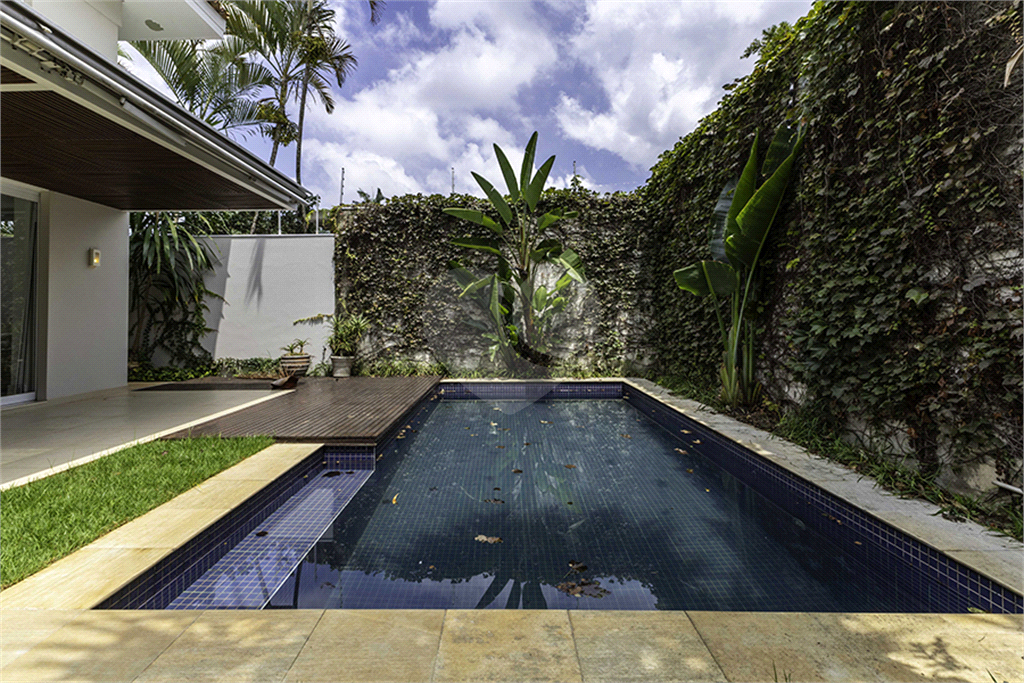 CASA em ALTO DE PINHEIROS