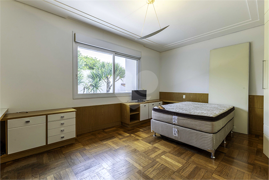 CASA em ALTO DE PINHEIROS