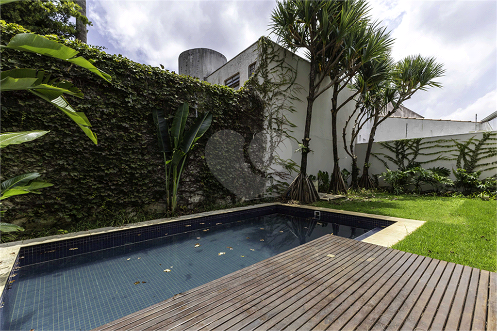 CASA em ALTO DE PINHEIROS