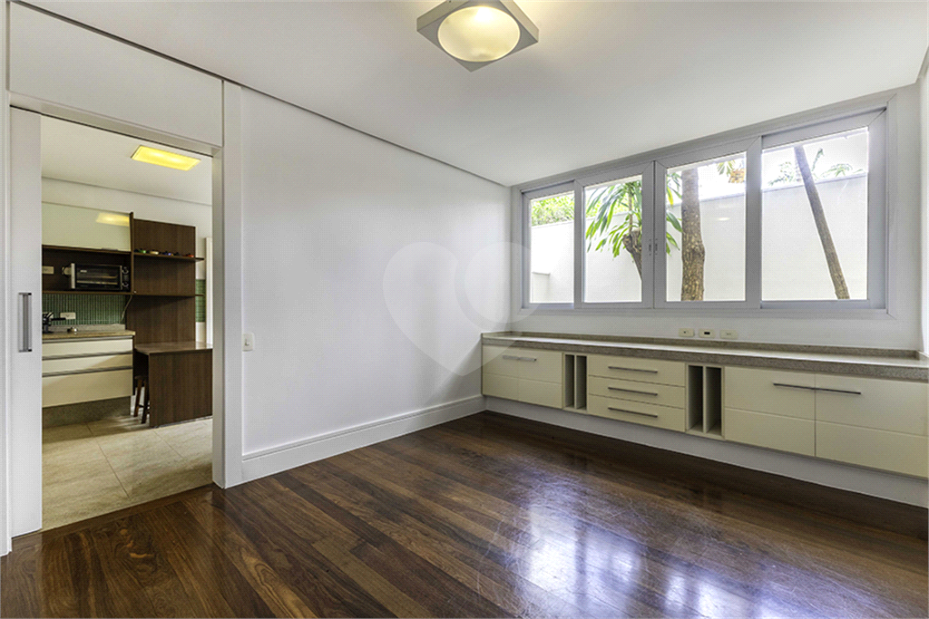 CASA em ALTO DE PINHEIROS