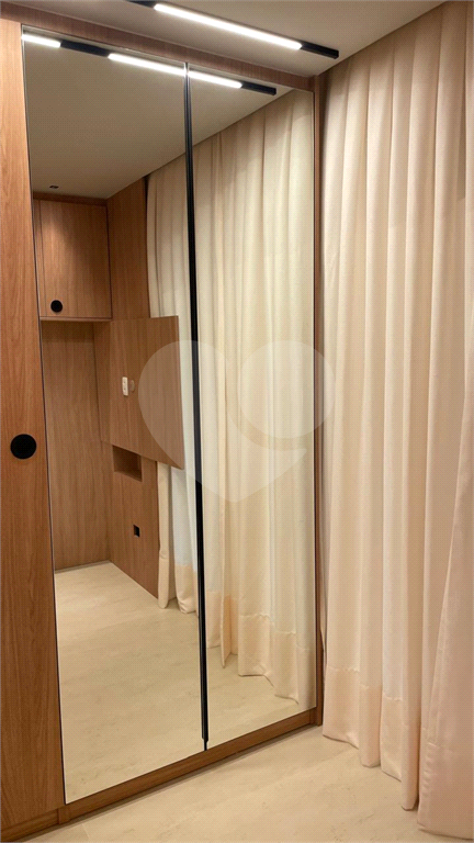 Imóvel de 71m² decorado e mobiliado 2 suítes com ar-condicionado e cozinha mobiliada 1 vaga Pinheiros