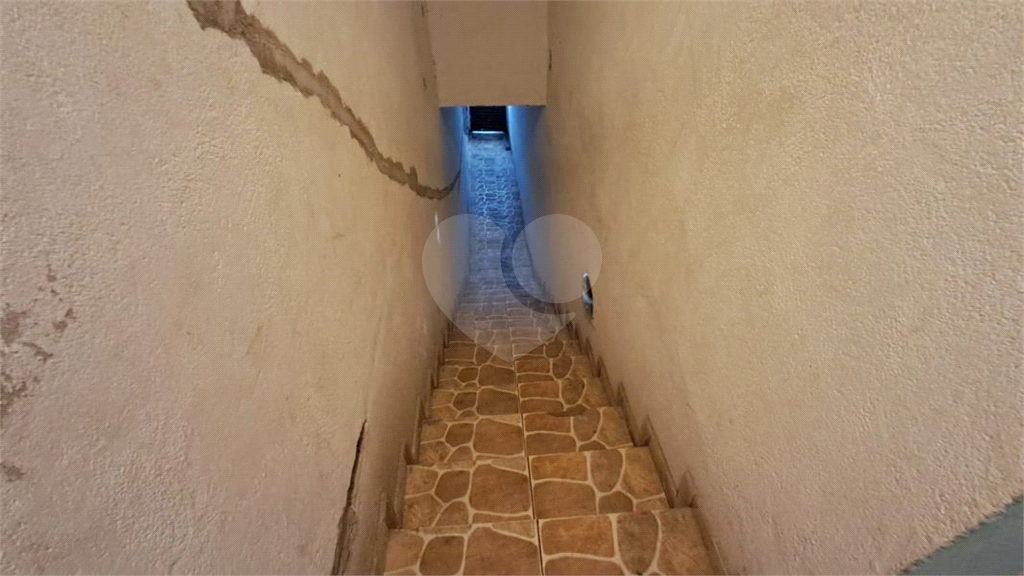 Sobrado à Venda | 430 m² | 2 dormitórios (1 suíte) | 3 edículas | 2 vagas na Vila Zatt!