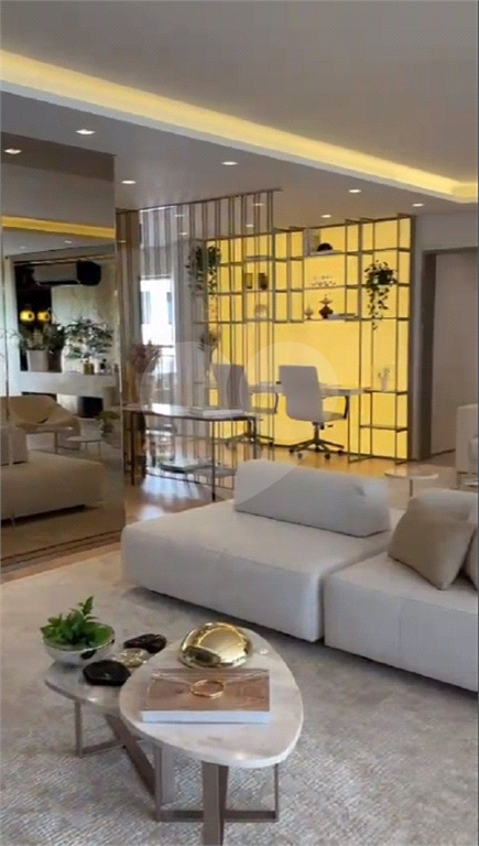 Brooklin Novo- Apto com 3 suites, 2 vagas - 145 m² - Quadra de tenis