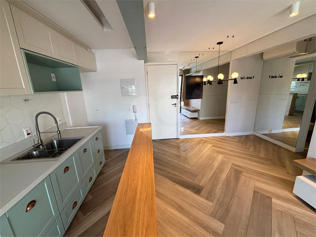 Apartamento ao lado do metrô Parada Inglesa! com 2 dormitórios sendo 1 suíte e 1 vaga de garagem