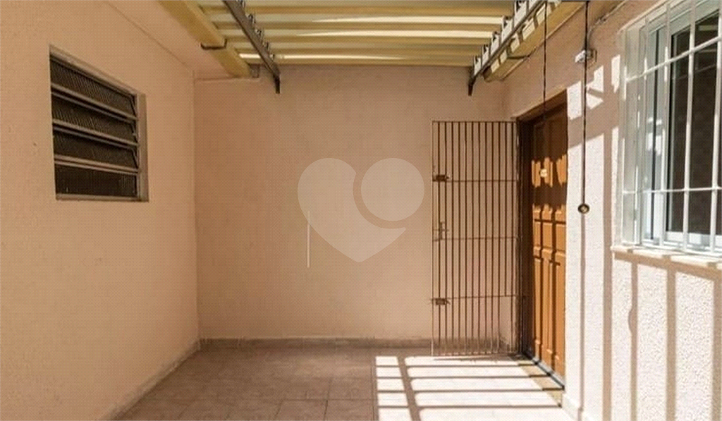 Sobrado 3 Dormitórios, 2 vagas. Parque Edu Chaves