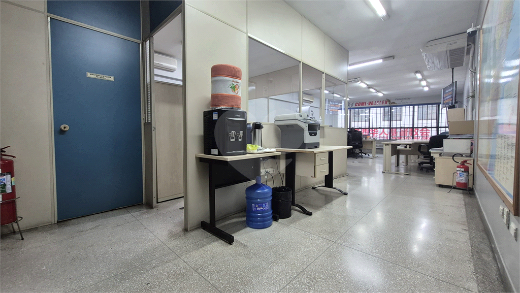 Precido Comercial ara venda com 1220 m? no Pari