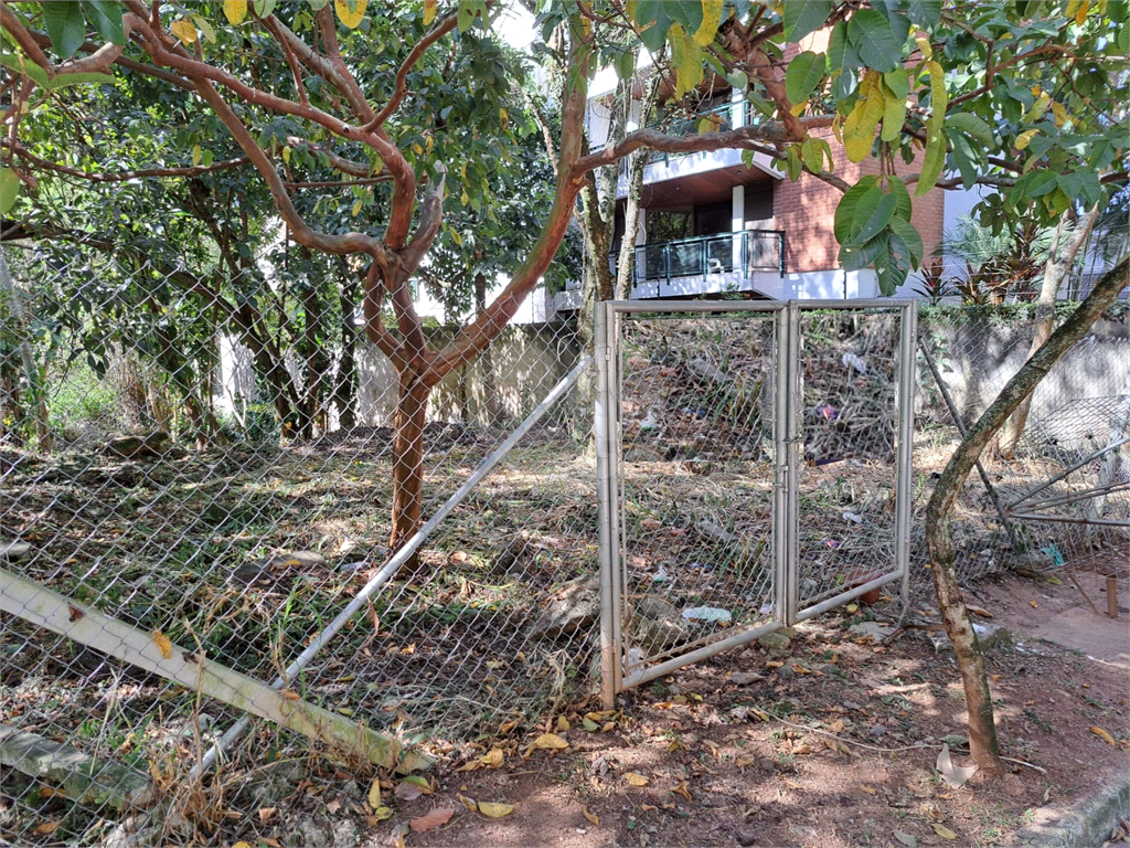 Terreno à venda com 712 m² – Jardim Ampliação – São Paulo