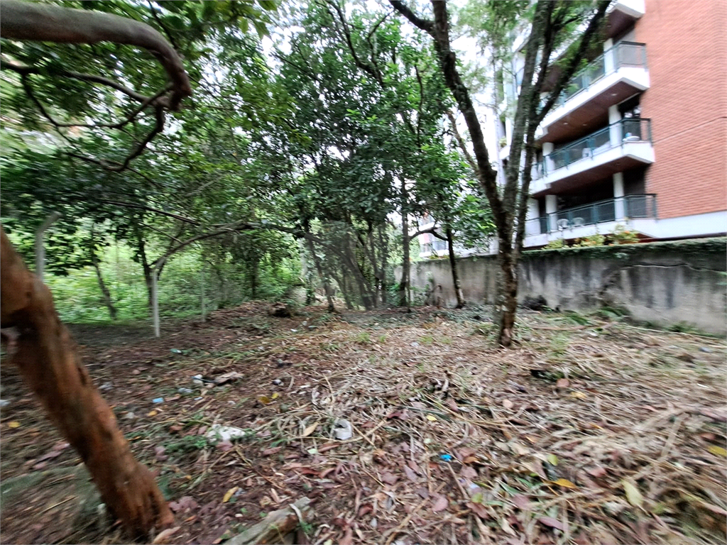 Terreno à venda com 712 m² – Jardim Ampliação – São Paulo