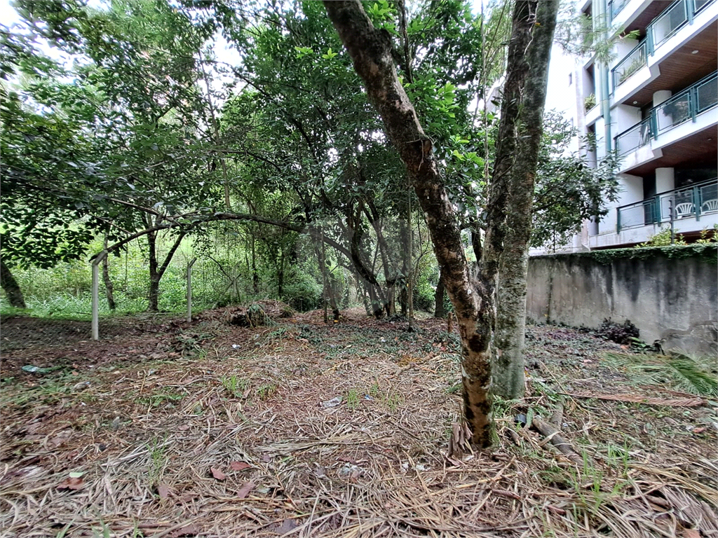 Terreno à venda com 712 m² – Jardim Ampliação – São Paulo