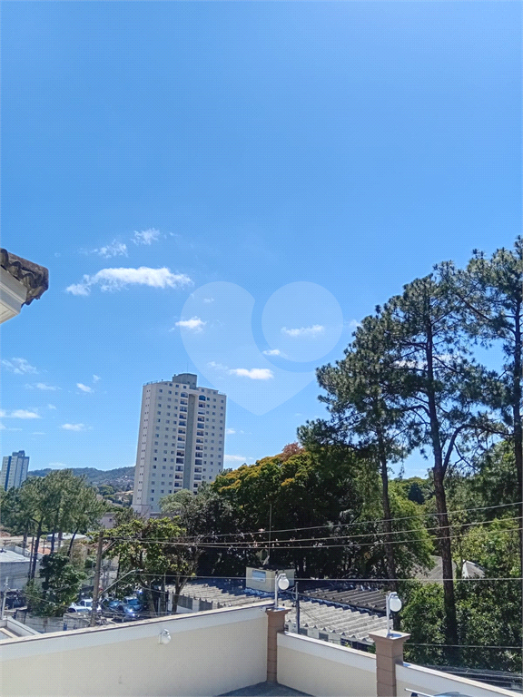 Sobrado no Tremembé em condomínio, 3 Suites, 4 vagas , localização próximo a comercio , serra da cantareira, horto florestal 