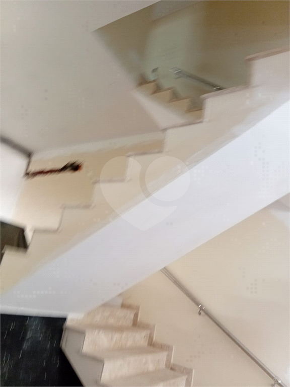 Sobrado no Tremembé em condomínio, 3 Suites, 4 vagas , localização próximo a comercio , serra da cantareira, horto florestal 