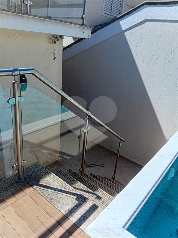 Sobrado no Tremembé em condomínio, 3 Suites, 4 vagas , localização próximo a comercio , serra da cantareira, horto florestal 