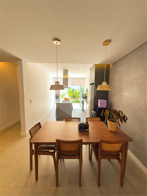 Casa Térrea 3 Dormitórios 1 Suíte  2 Vagas,  Bairro Liberdade - Jundiai