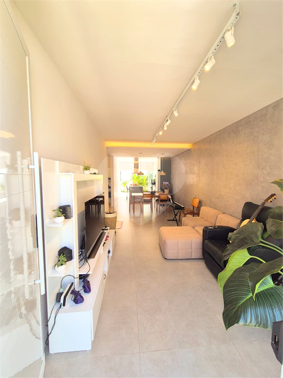 Casa Térrea 3 Dormitórios 1 Suíte  2 Vagas,  Bairro Liberdade - Jundiai