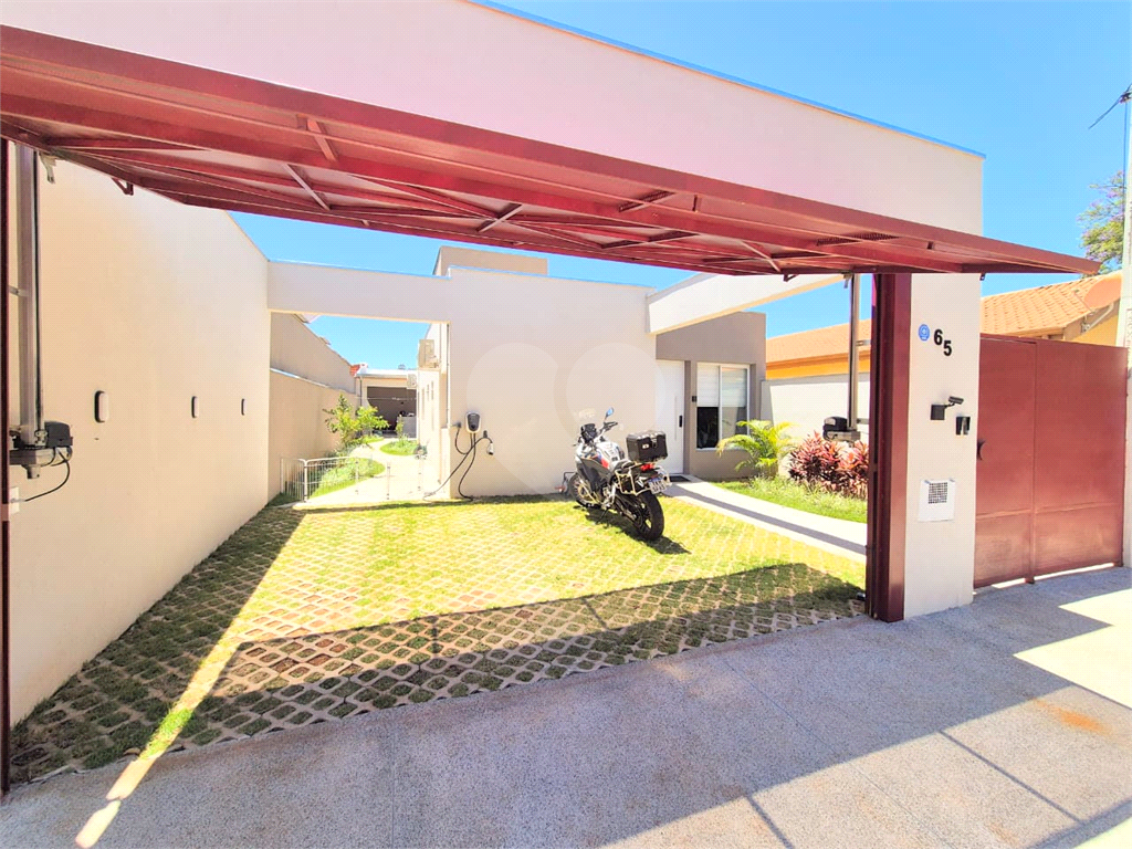 Casa Térrea 3 Dormitórios 1 Suíte  2 Vagas,  Bairro Liberdade - Jundiai