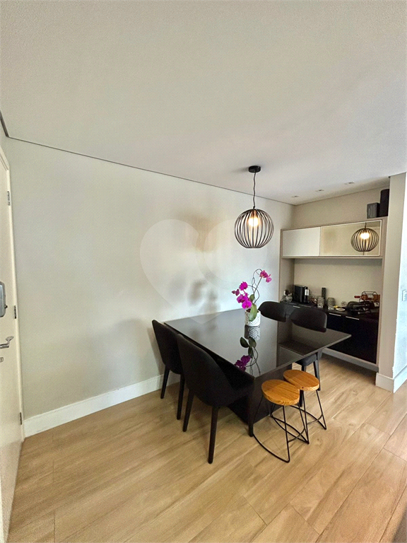 Apartamento varanda gourmet próximo da Av. Braz Leme - 2 dormitórios 1 suíte e 1 vaga 