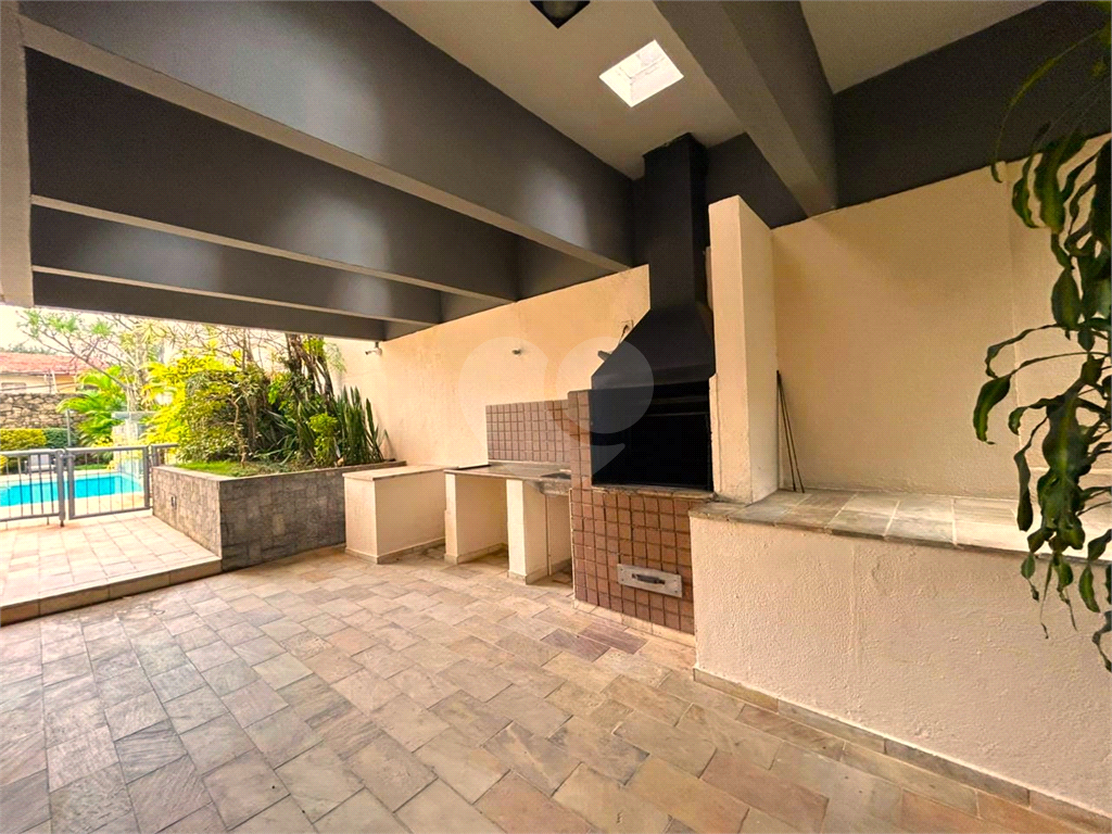 COBERTURA DUPLEX MOBILIADA DE ALTO PADRÃO – 195m² | 3 Doms. | 1 suíte | 3 vagas | Depósito - ZONA OESTE DE SÃO PAULO