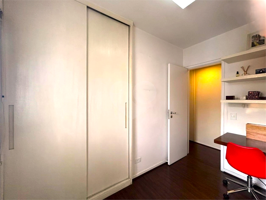 COBERTURA DUPLEX MOBILIADA DE ALTO PADRÃO – 195m² | 3 Doms. | 1 suíte | 3 vagas | Depósito - ZONA OESTE DE SÃO PAULO