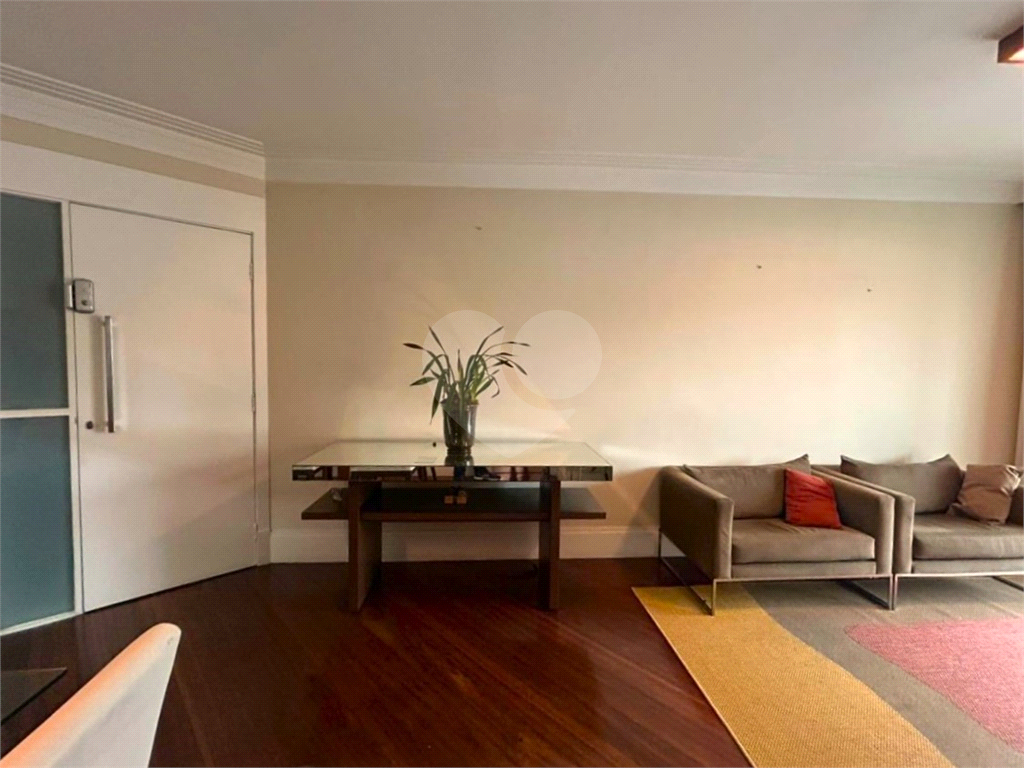 COBERTURA DUPLEX MOBILIADA DE ALTO PADRÃO – 195m² | 3 Doms. | 1 suíte | 3 vagas | Depósito - ZONA OESTE DE SÃO PAULO