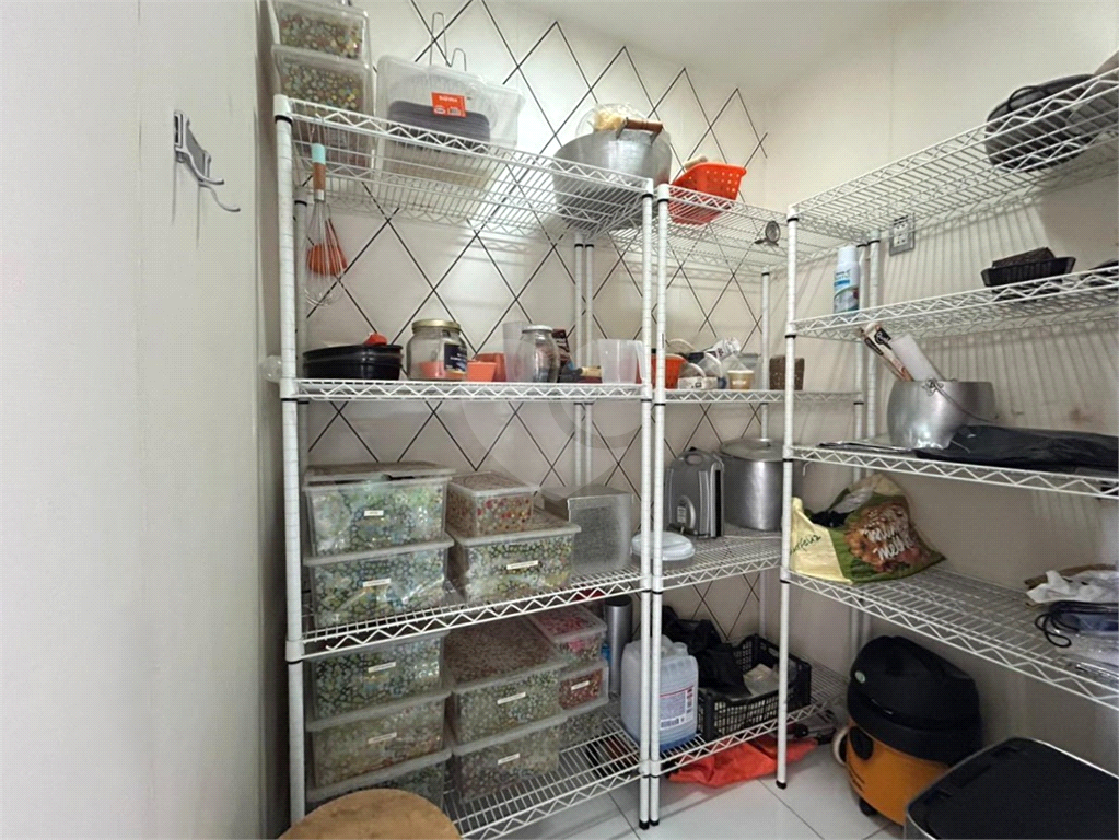 COBERTURA DUPLEX MOBILIADA DE ALTO PADRÃO – 195m² | 3 Doms. | 1 suíte | 3 vagas | Depósito - ZONA OESTE DE SÃO PAULO