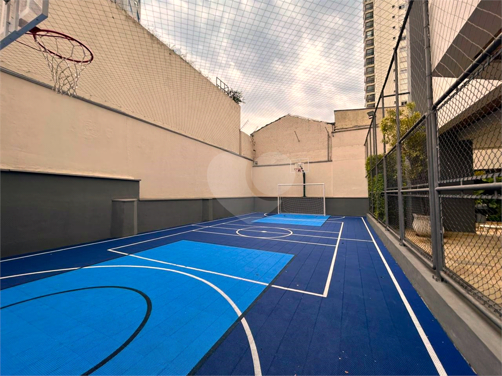 COBERTURA DUPLEX MOBILIADA DE ALTO PADRÃO – 195m² | 3 Doms. | 1 suíte | 3 vagas | Depósito - ZONA OESTE DE SÃO PAULO