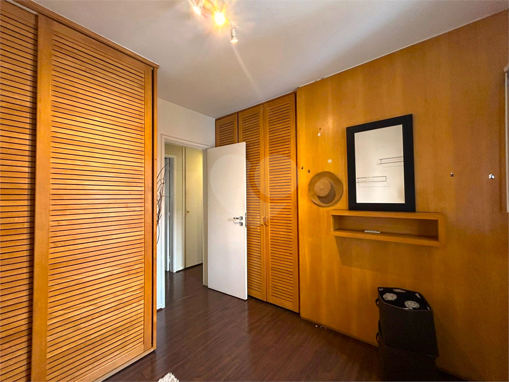 COBERTURA DUPLEX MOBILIADA DE ALTO PADRÃO – 195m² | 3 Doms. | 1 suíte | 3 vagas | Depósito - ZONA OESTE DE SÃO PAULO