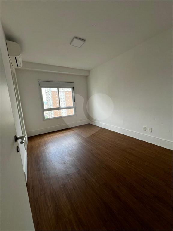APARTAMENTO em ANHANGABAÚ