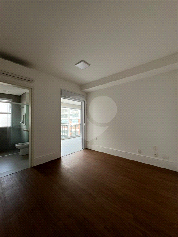 APARTAMENTO em ANHANGABAÚ