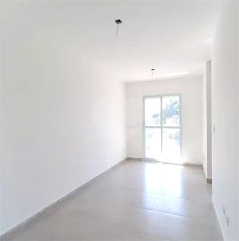 APARTAMENTO em VILA MAZZEI