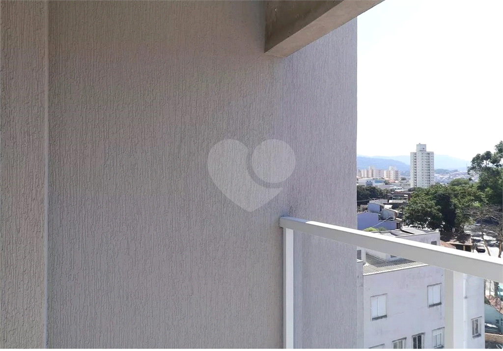 APARTAMENTO em VILA MAZZEI