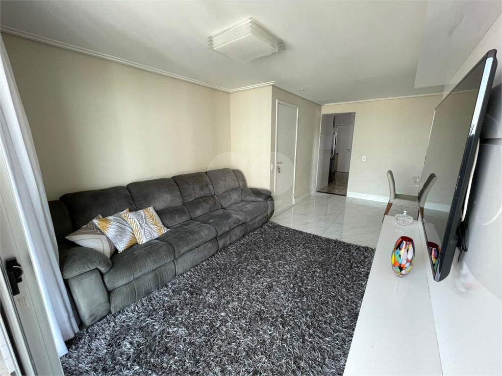 APARTAMENTO em VILA GUILHERME