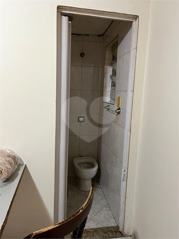 Casa térrea com 4 dormitórios, 2 vagas. Vila Sabrina 