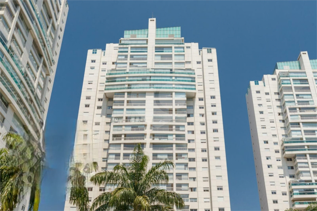 Apartamento à Venda – 161 m² | 3 Suítes | Varanda Gourmet | 4 vagas | Condomínio Clube Completo Central Park Mooca 