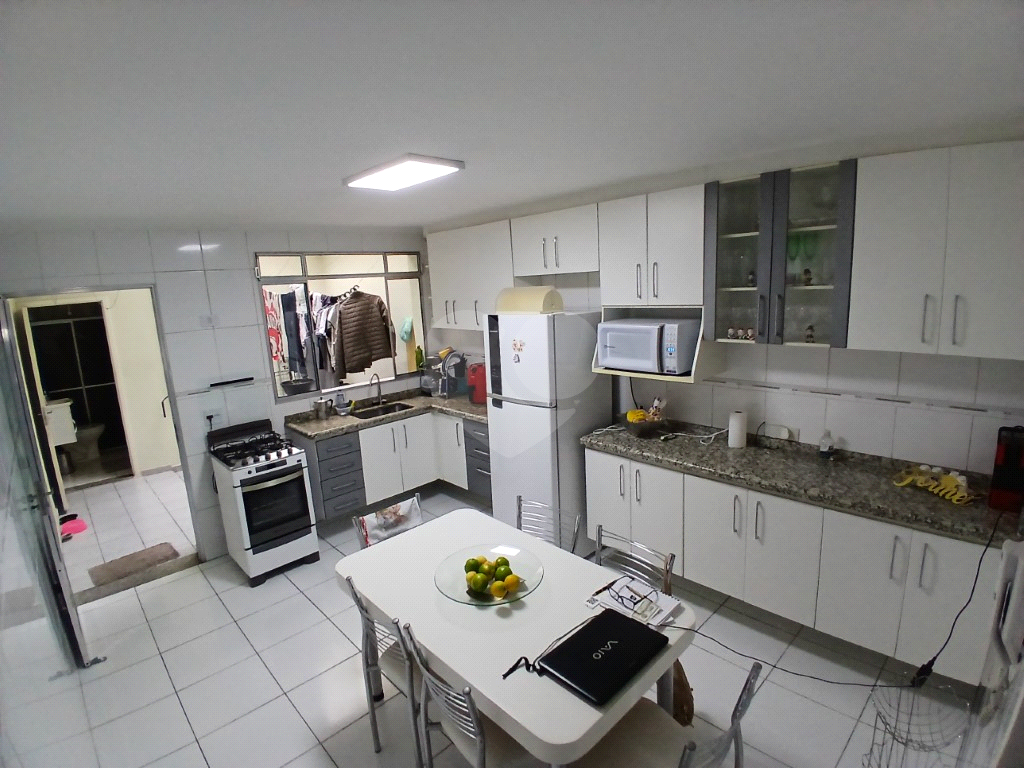 Sobrado à Venda em Condomínio Fechado – Lauzane Paulista