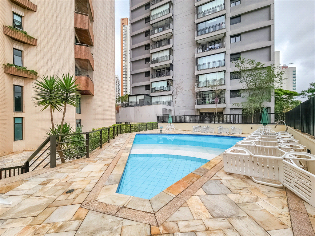 APARTAMENTO 3 QUARTOS E 3 VAGAS À VENDA NA CHÁCARA KLABIN VENDER