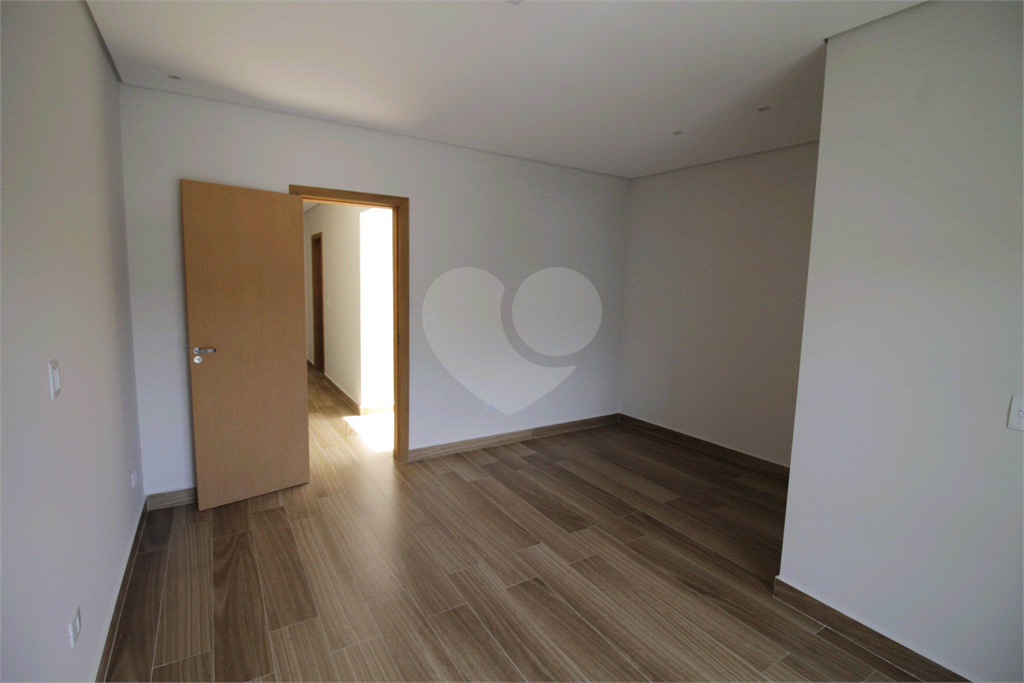 Sobrado 3 suítes Parque São Domingos