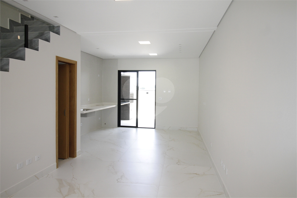 Sobrado 3 suítes Parque São Domingos