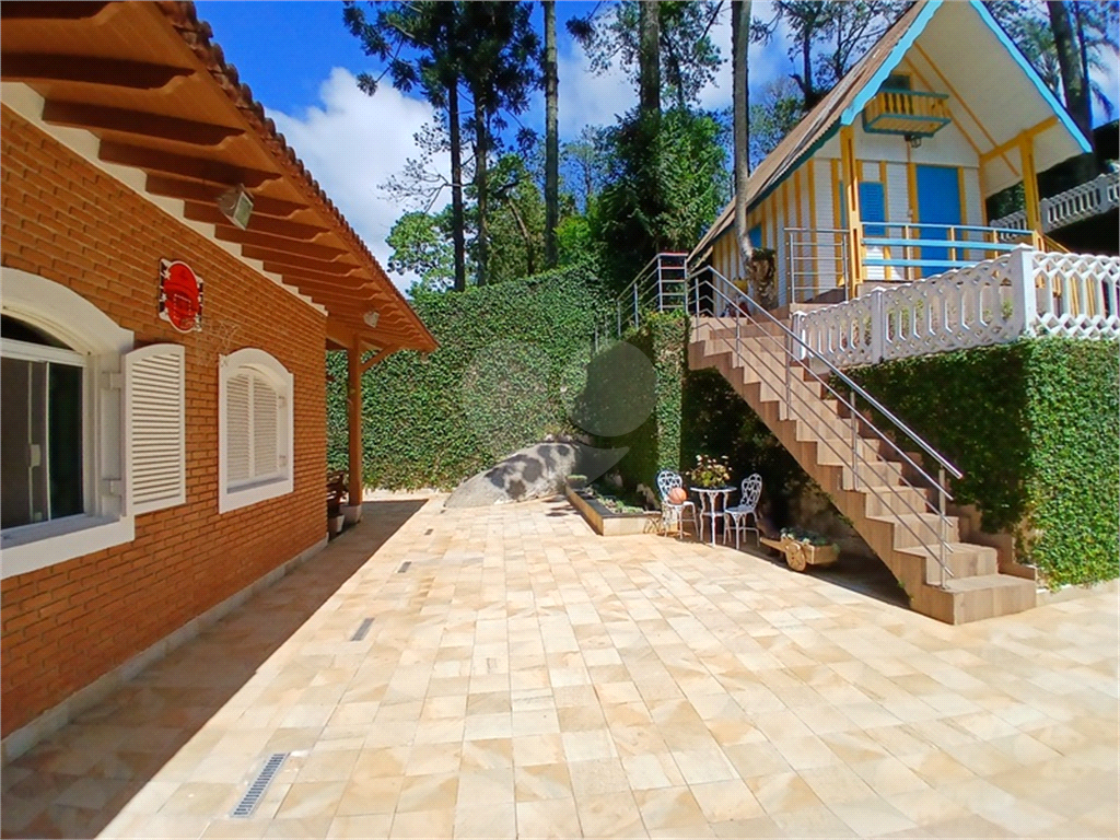 Casa Alto Padrão em condomínio fechado à Venda – Conforto, Lazer e Exclusividade em Cada Detalhe!