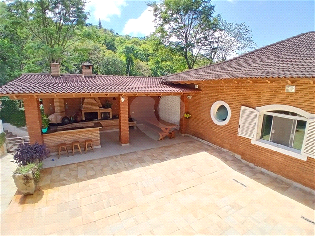 Casa Alto Padrão em condomínio fechado à Venda – Conforto, Lazer e Exclusividade em Cada Detalhe!