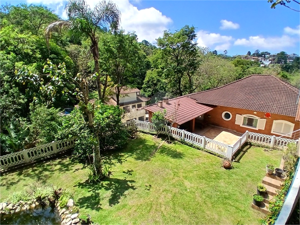 Casa Alto Padrão em condomínio fechado à Venda – Conforto, Lazer e Exclusividade em Cada Detalhe!