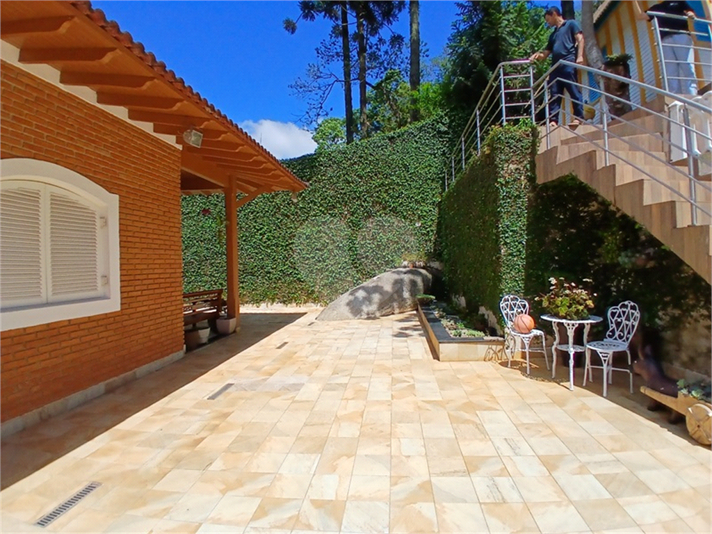 Casa Alto Padrão em condomínio fechado à Venda – Conforto, Lazer e Exclusividade em Cada Detalhe!