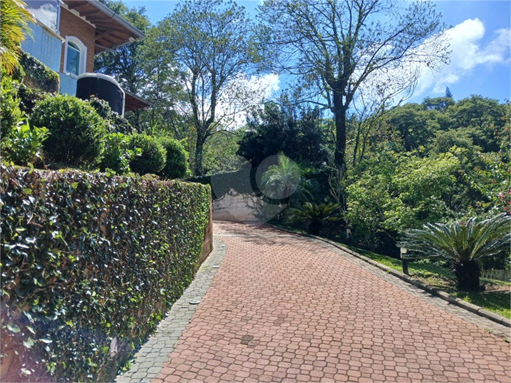 Casa Alto Padrão em condomínio fechado à Venda – Conforto, Lazer e Exclusividade em Cada Detalhe!