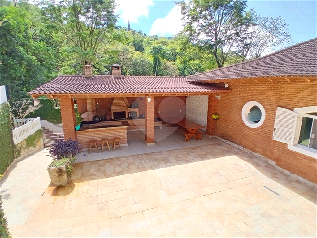 Casa Alto Padrão em condomínio fechado à Venda – Conforto, Lazer e Exclusividade em Cada Detalhe!