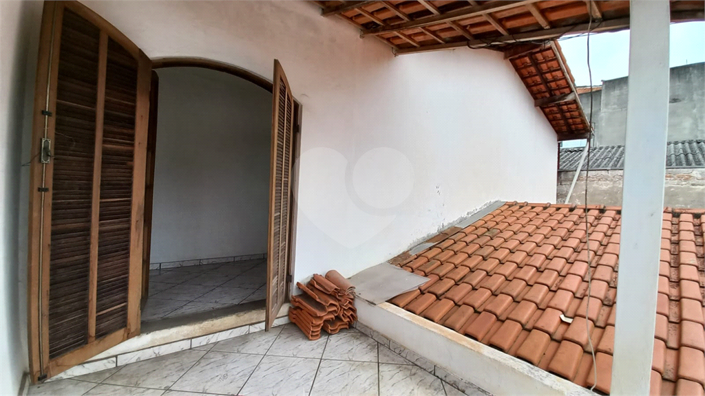 Casa com 5 Dormitórios e 3 Vagas na Vila Amália – Ótimo Terreno para Construtor