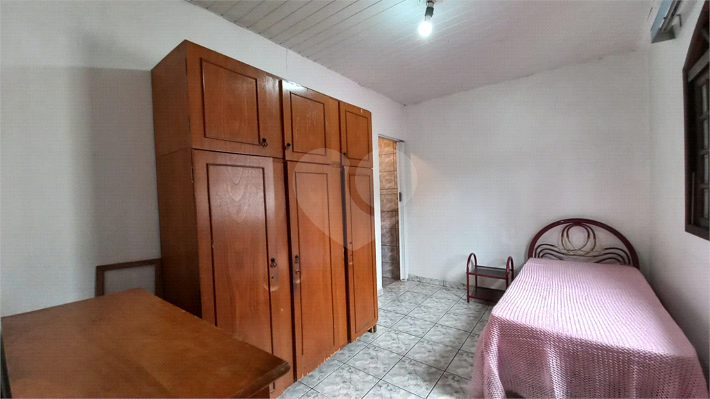 Casa com 5 Dormitórios e 3 Vagas na Vila Amália – Ótimo Terreno para Construtor