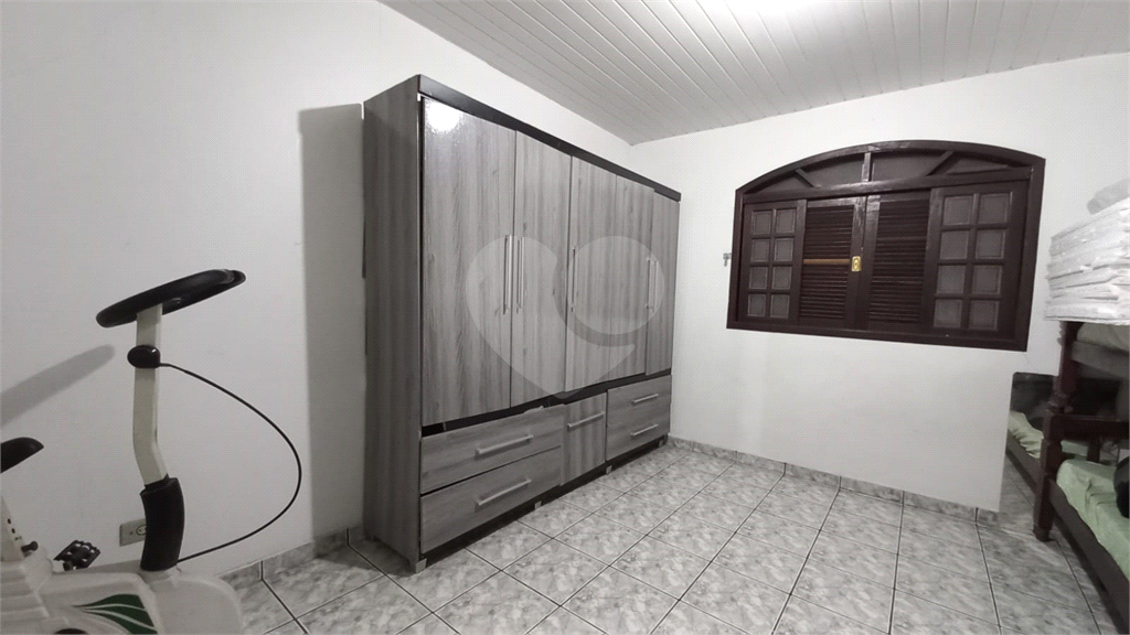 Casa com 5 Dormitórios e 3 Vagas na Vila Amália – Ótimo Terreno para Construtor